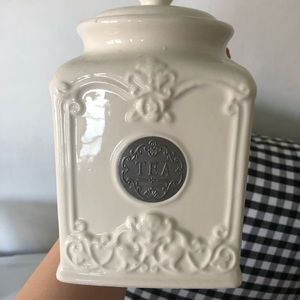 Tea Container